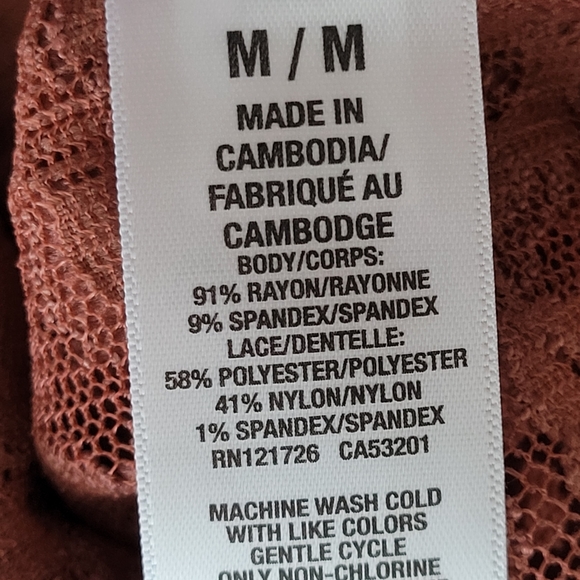 Aero | Crop Halter Lace Back Tank Top NWT Women's Medium Rust Color - Picture 7 of 12